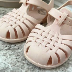 Jelly sandals